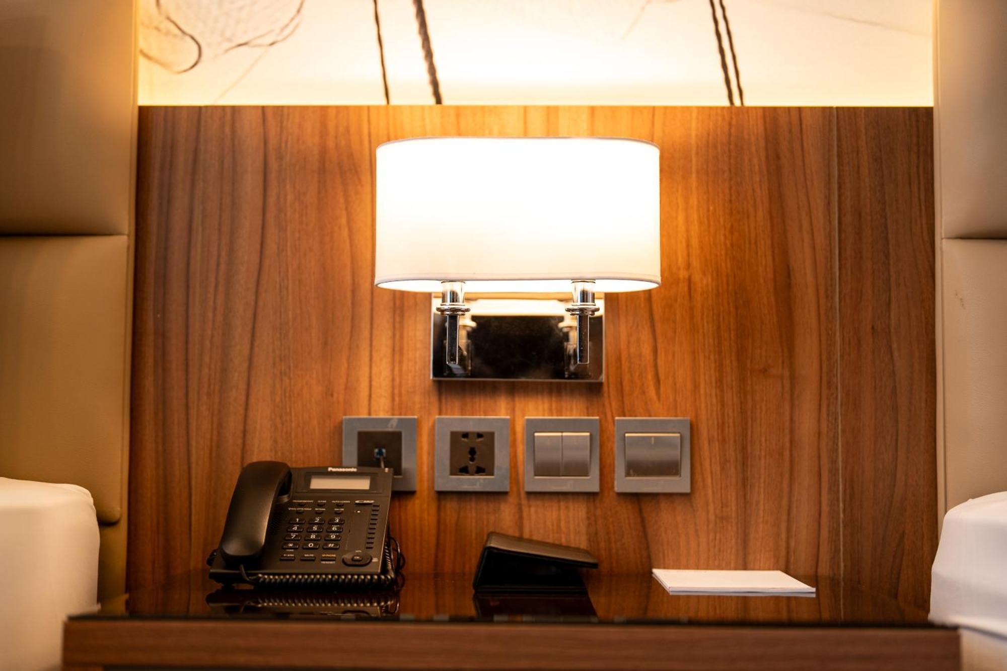 Charli Hotel Jeddah By Ahs Εξωτερικό φωτογραφία